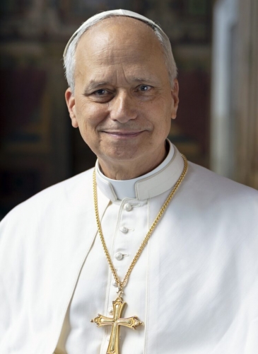 Foto-Papa-Leone-XIV_Copyright-VATICAN-MEDIA-e1755096247133-749x1024.jpg